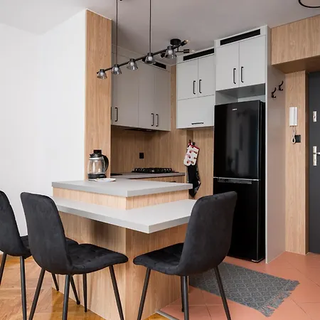 Appartement Wola Anielewicza Deluxe By Bookinghost